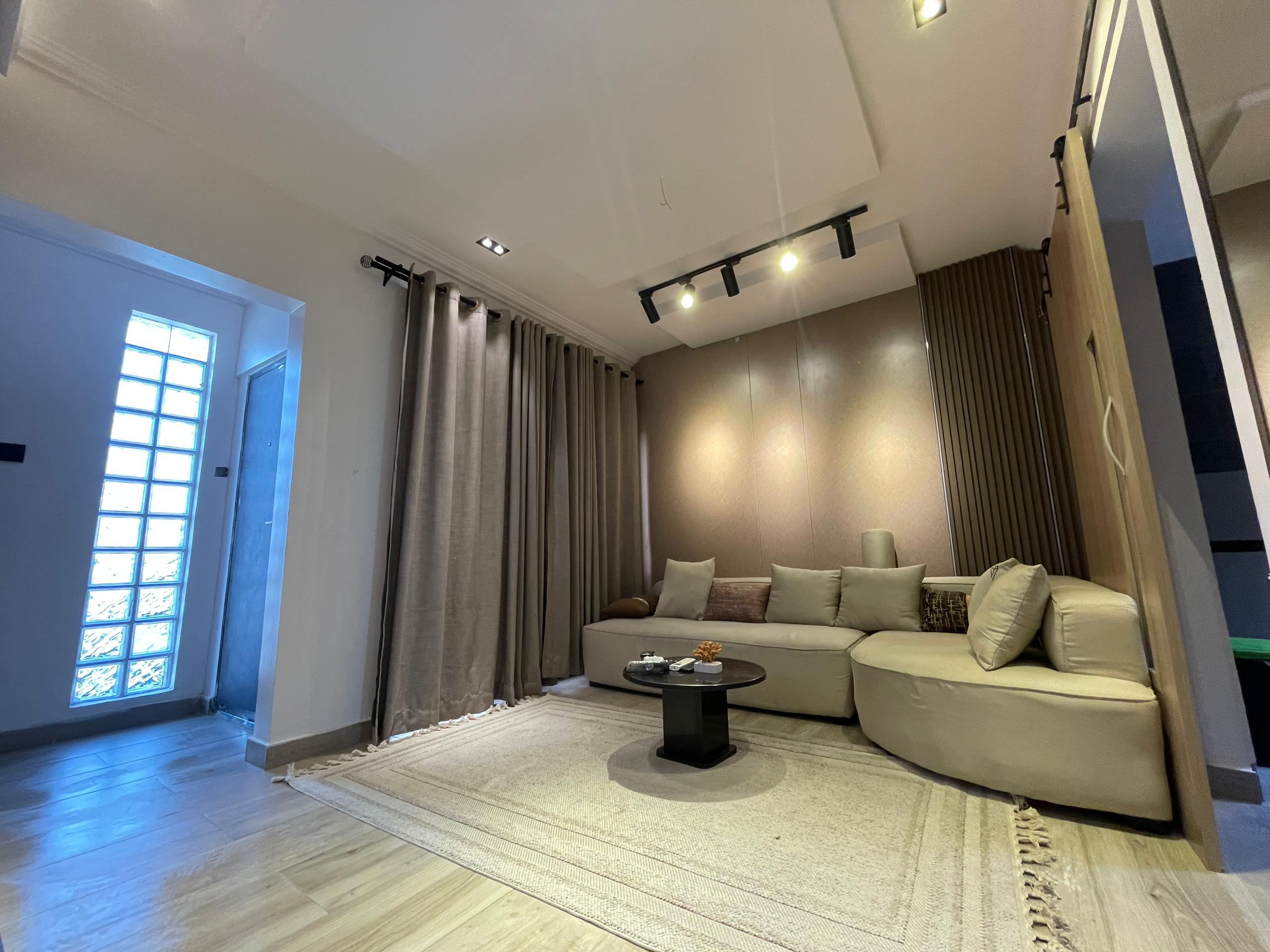Premium one bedroom apartment photo 2