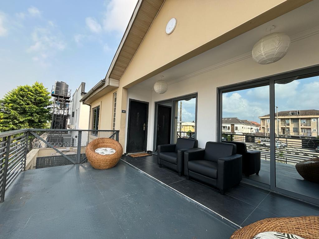 Premium one bedroom apartment photo 4