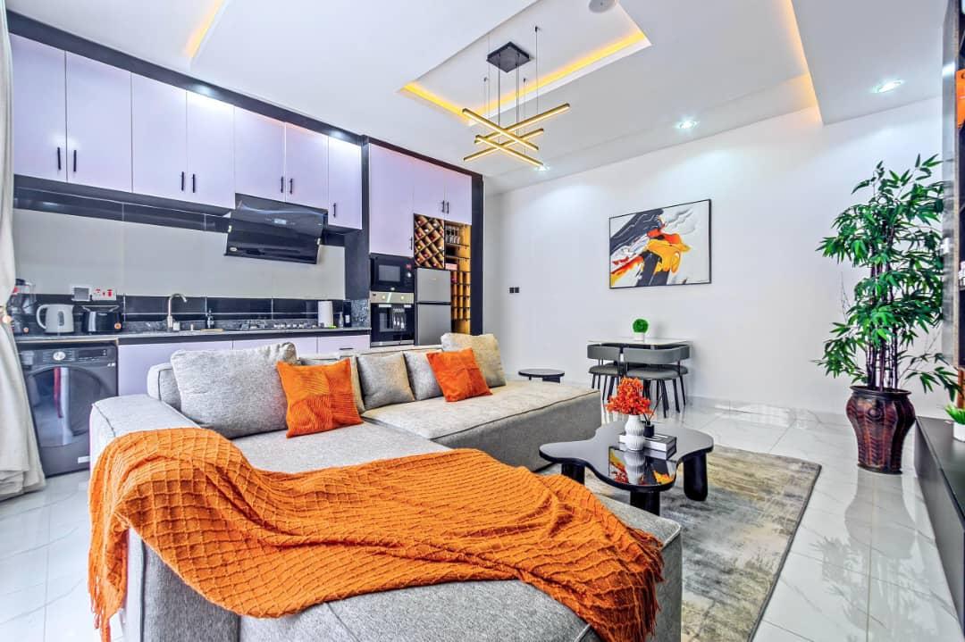 Experience maximum comfort in our modern 1/2 bedroom city view apartment with a PS5, swimming pool, gym and 2 spacious balconies photo 4