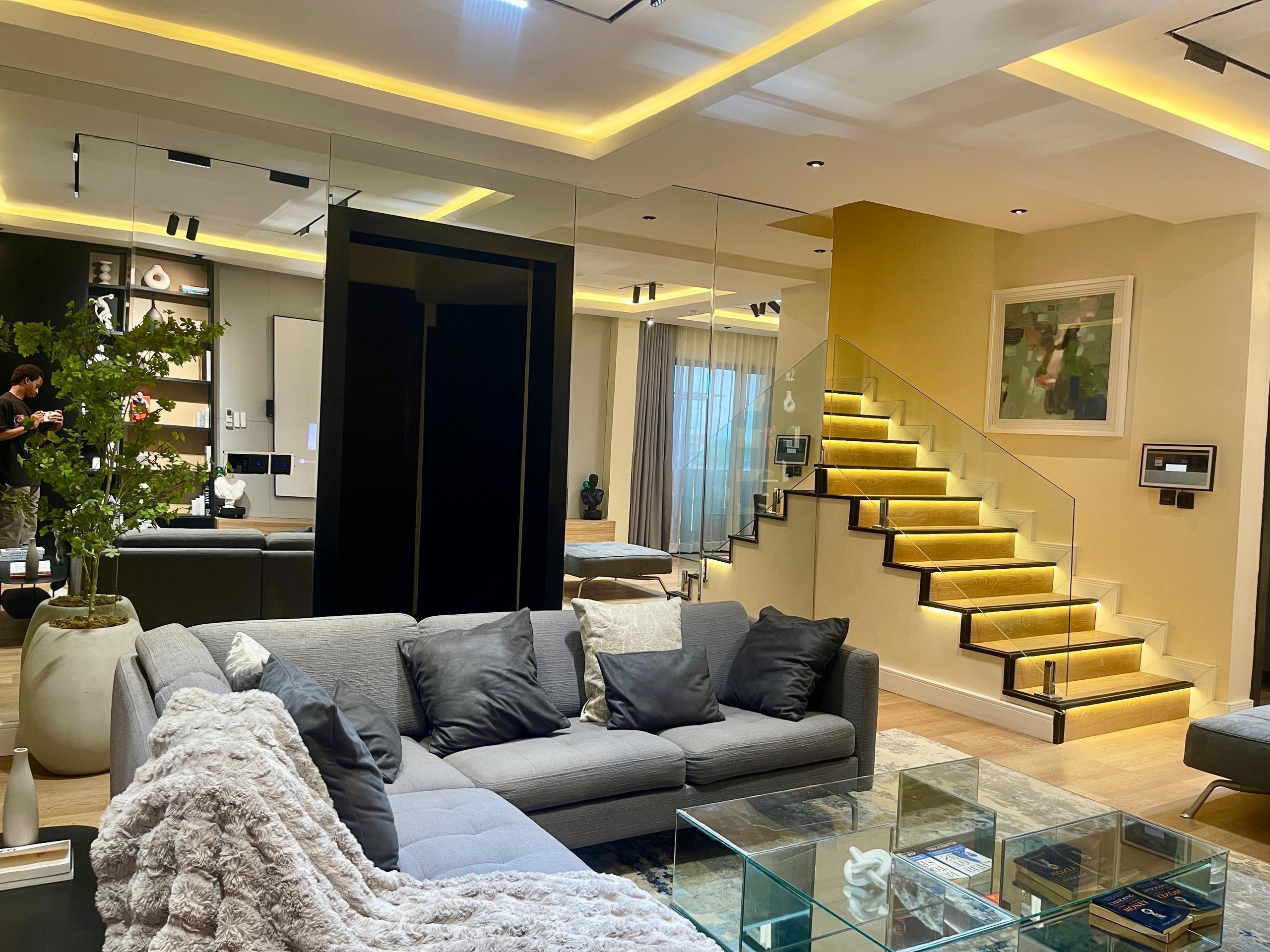 3 bedroom home cinema with pool and gym,ps5