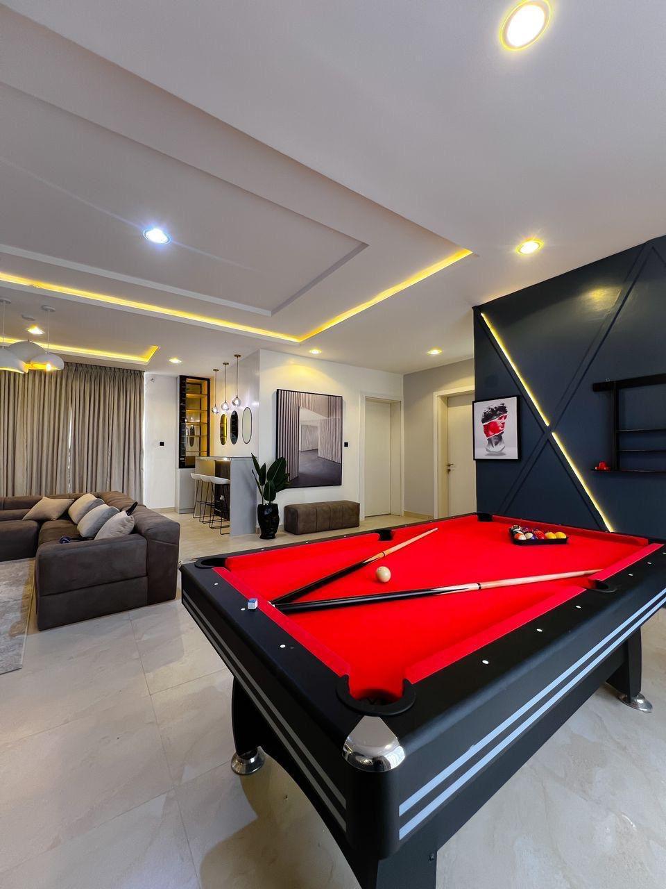ULTRA MODERN 3 bed smart apartment photo 4