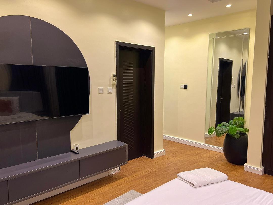 * 3-BEDROOM LUXURY APARTMENT | IMAX | LEKKI PHASE 1* photo 3